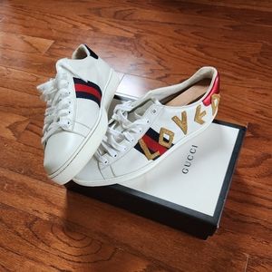 Gucci White Lows (Men's) w/ Box